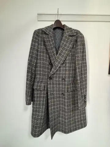 ARTISAN 체크 무늬 더블 브레스트 코트