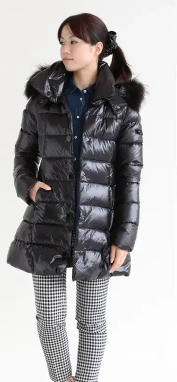 타트라스 블랙 광택 다운 자켓 (퍼 포함)