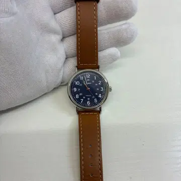 TIMEX 위켄더 TW2R42500 가동품