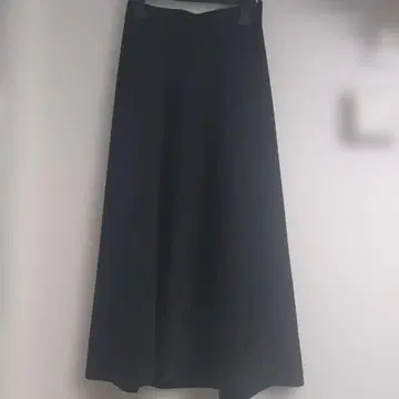 롱 스커트 블랙 S 사이즈 DoCLASSE