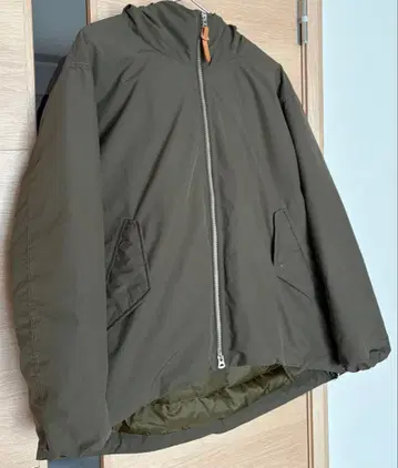 로프트 x 카와다 페더 후데트 미들 다운 자켓 JEAN-2