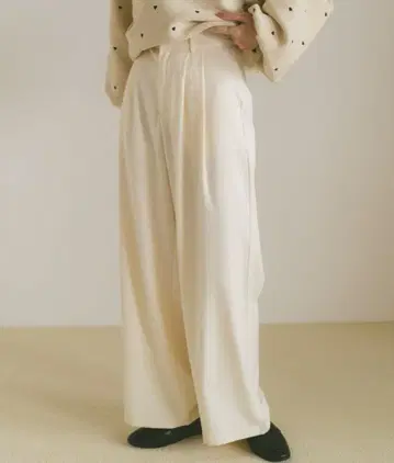 [ VANNIE U ] 더블 턱 슬랙스 팬츠 L