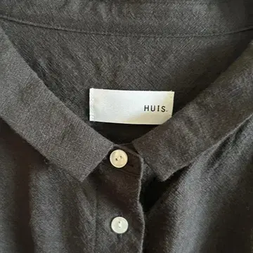 HUIS. 블랙 긴팔 셔츠 워셔블 울