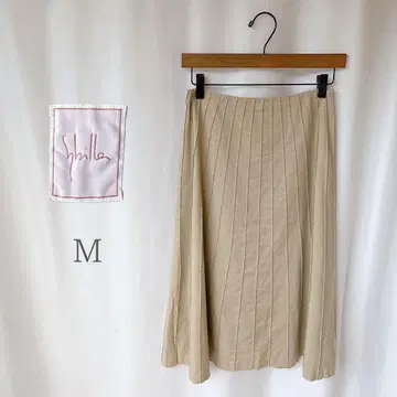 SYBILLA 시빌라 린넨&코튼 핀턱 플레어 스커트 베이지