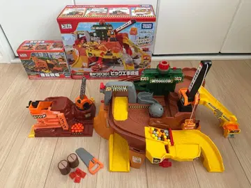 토미카 빅 공사장 & 건설 현장 세트 판매