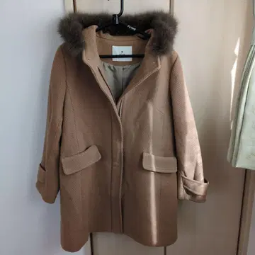 에프데 베이지 퍼 후드 롱 코트 13호