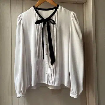 하립투 Bicolor Tuck Bow Blouse 화이트 /M