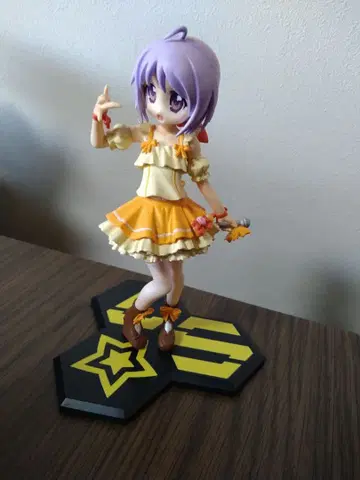 러키스타 히이라기 츠카사 마크로스 F 콜라보 랑카 코스프레 피규어