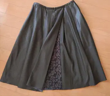 레리안 에리 코나카 카키 세미 플레어 스커트 합성 피혁 9호