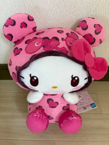 헬로키티 레오파드 무늬 봉제 인형
