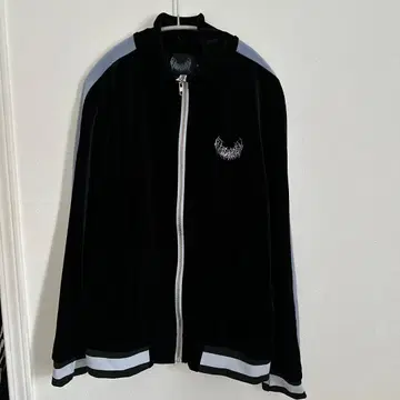 단종 초레어 yxngbratz 셋업 구형