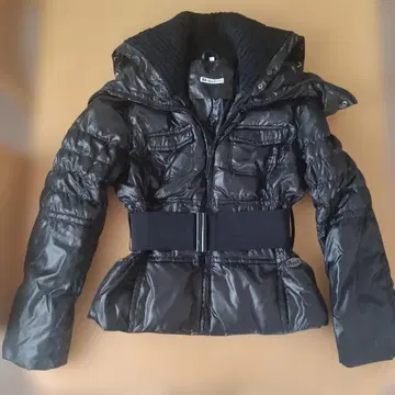 B.weij 후드 부착 다운 자켓 블랙