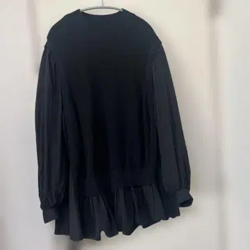 MICA & DEAL 티셔츠