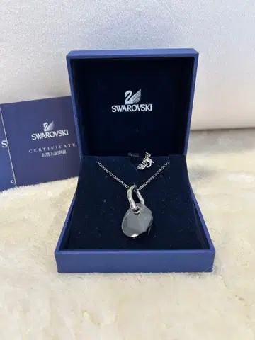 SWAROVSKI 목걸이 블랙 부속품 완비 정품