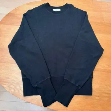 카구레 사카리버 크루넥 풀오버