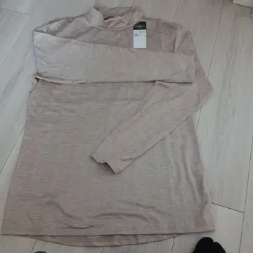 SPEEDEX 베이지 터틀넥 LL 사이즈