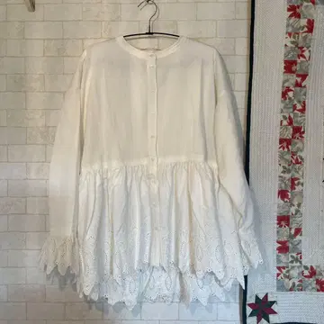 서울베리 레이스 블라우스