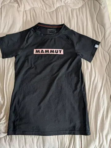 MAMMUT 블랙 T셔츠 M사이즈