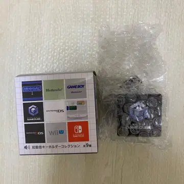 닌텐도 뮤지엄 시동음 키링 컬렉션 게임보이 큐브