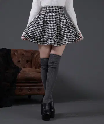 파르엘피 볼륨 플레어 스커트