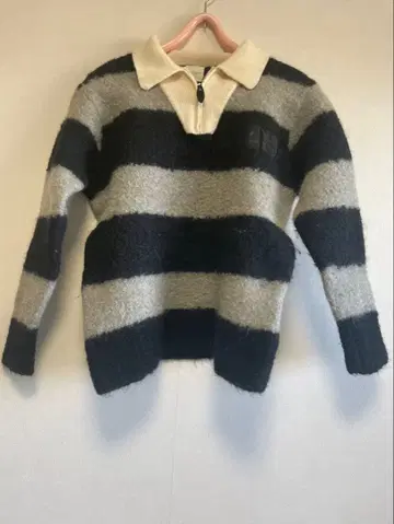 칼 헬무트 스트라이프 패턴 스웨터