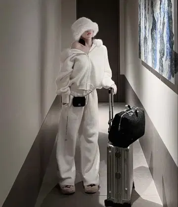 미개봉 새상품 다리치 후드티 셋업 후드티 팬츠