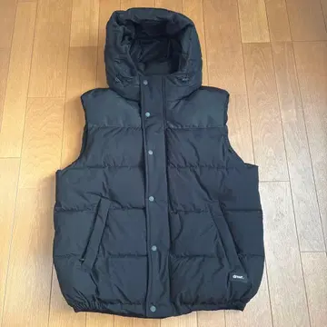 ZARA 다운 베스트 L size