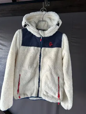 참스 플리스 자켓 후드 부착 아이보리/네이비