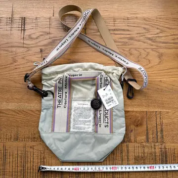 THEATRE PRODUCTS 숄더백 라이트 그레이