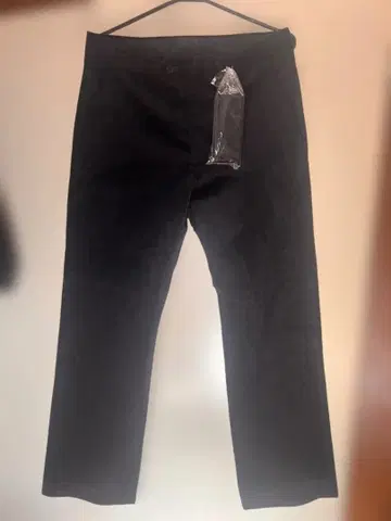 블랙 스웨이드 슬림핏 팬츠 택 포함