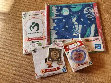 Mrs. GREEN APPLE 제일복권 묶음 판매