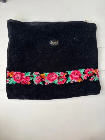 FEILER 블랙 파우치