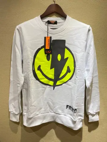 FORWARD MILANO 스마일리 로고 트레이닝복 미사용 새상품