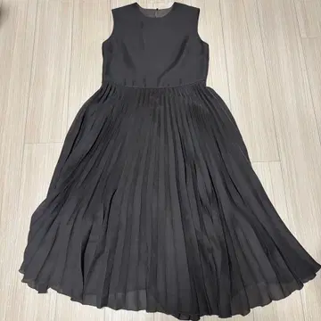 미라 오웬 브라운 플리츠 원피스