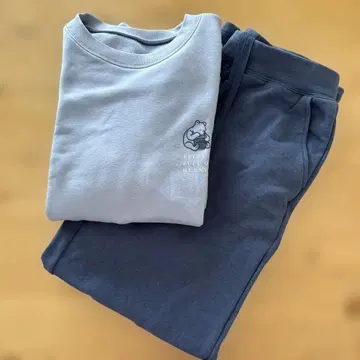 유니클로 울트라 스트레치 웜 룸웨어 M 사이즈 푸