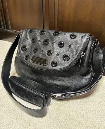 마크 바이 마크 제이콥스 숄더백 블랙