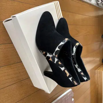 새상품급 Riz 부츠