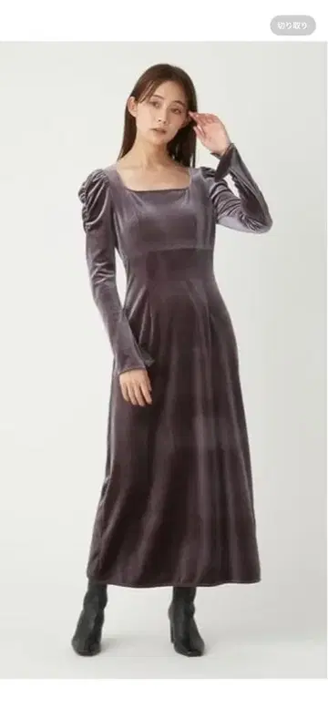 FRAY ID 스퀘어넥 벨로아 원피스