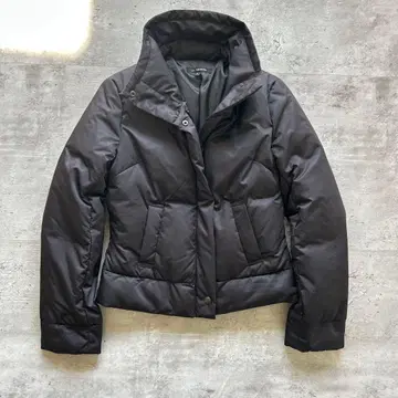 로트레모안 다운 자켓 숏 기장 블랙 L 사이즈 겨울 아우터