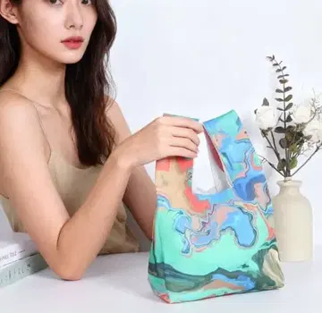 마블 패턴 토트백