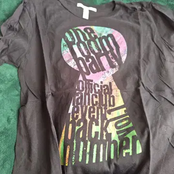 백 넘버 티셔츠 S 사이즈