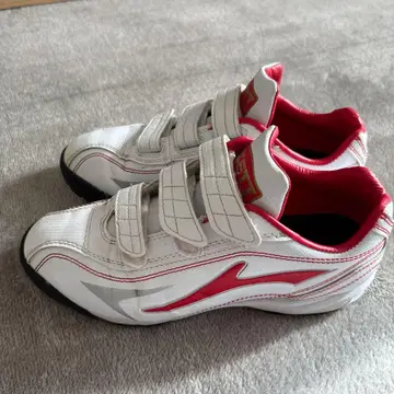 ZETT 트레이닝 슈즈 화이트/레드 23.5