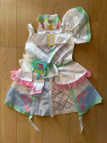 프리큐어 큐어즈 큔 의상