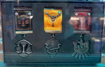 파이널 판타지 XIV 에오르제아 삼국 훈장풍 브로치 세트