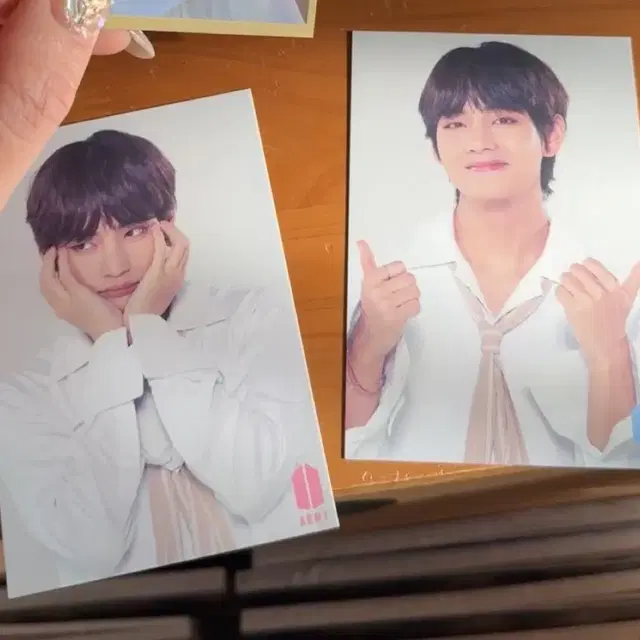 방탄 bts 태형 뷔 럭키 아미부스 포카