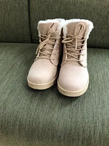 베이지 스웨이드풍 어그 부츠