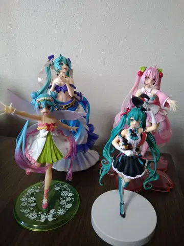 하츠네 미쿠 피규어 묶음 판매 4점