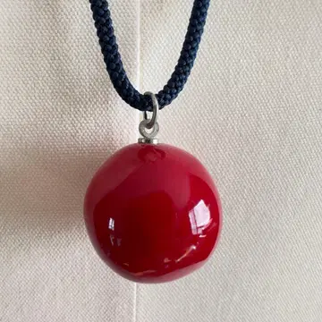 사과 같은 구체 목걸이 빨간색 네이비 레드 네이비
