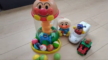 호빵맨 굴러가는 타워 뱅글뱅글 타워 완구 세트