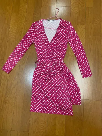 다이앤 폰 파스텐버그 원피스